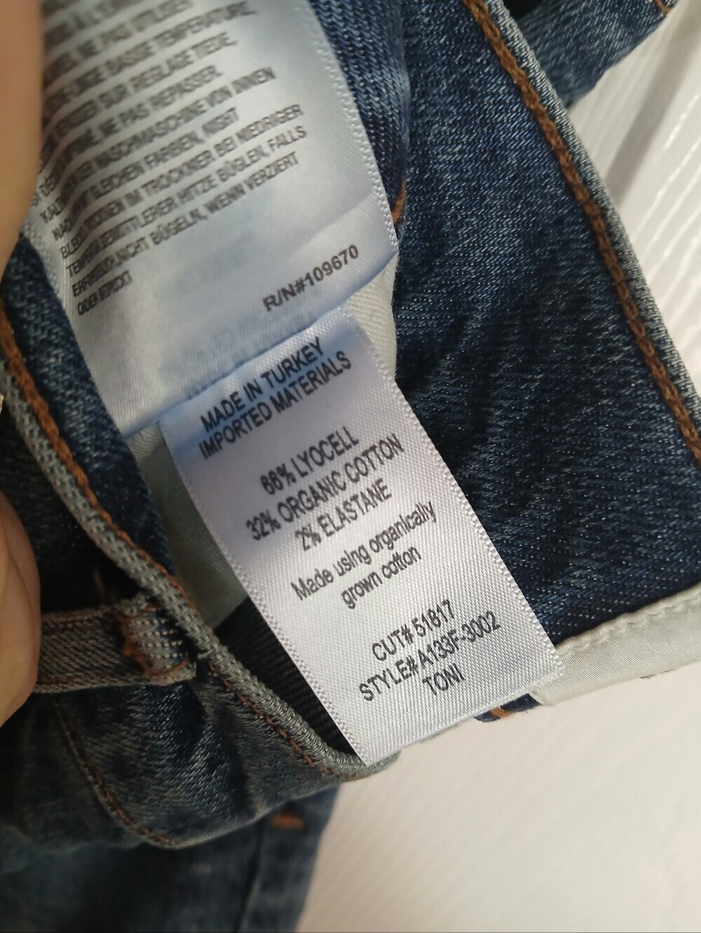 Agolde Medium Blue Distressed Boyfriend Jeans Comfort Casual Basic - Picture 7 of 7